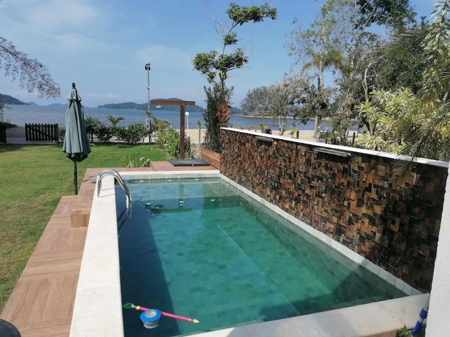 Penaareia Villa Ангра дос Рейс Екстериор снимка